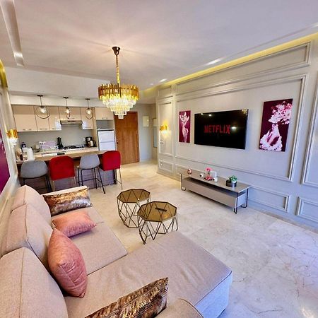 Appartement Luxueux Avec Piscine 10 Minutes Du Centre Ville Marrakesh Eksteriør billede
