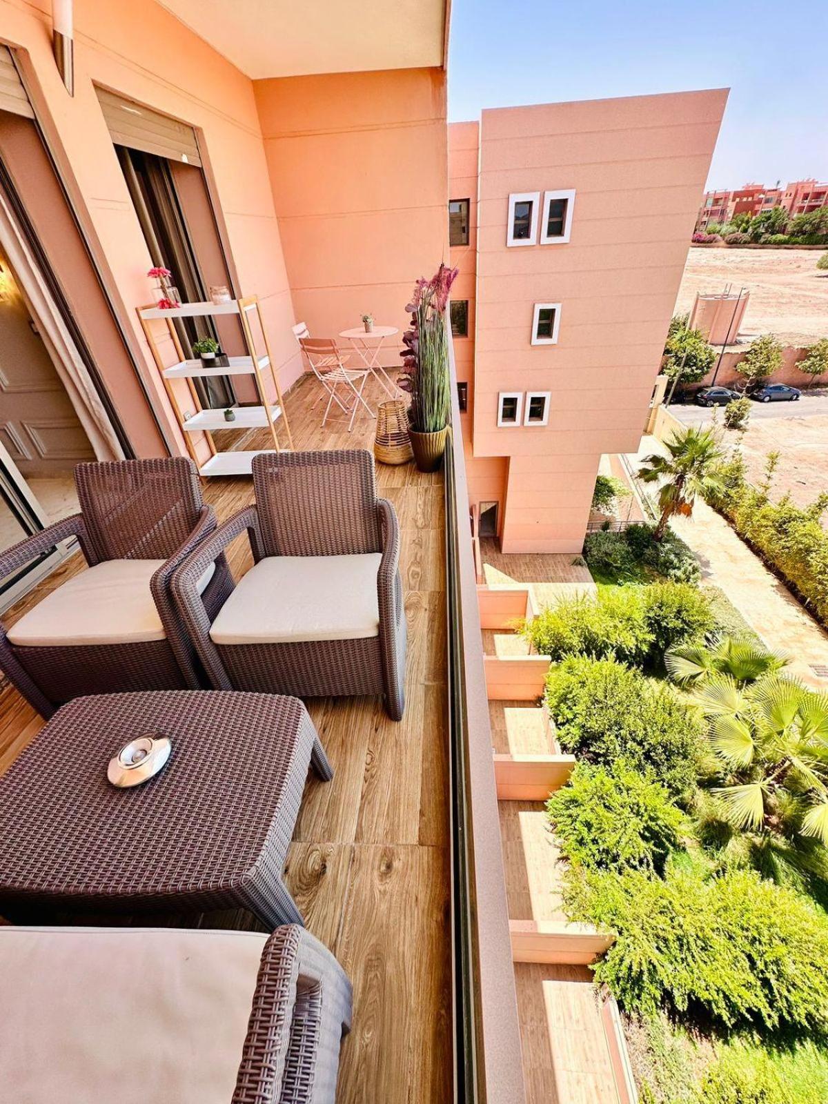 Appartement Luxueux Avec Piscine 10 Minutes Du Centre Ville Marrakesh Eksteriør billede