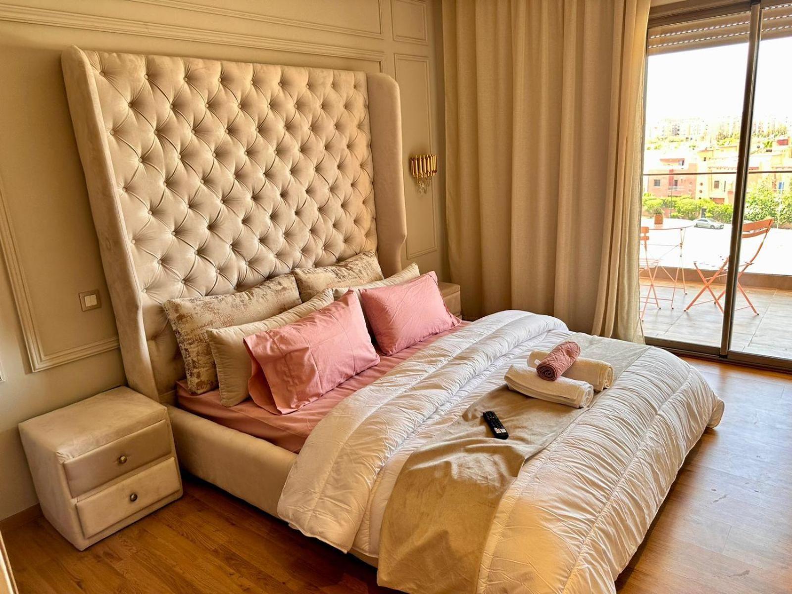 Appartement Luxueux Avec Piscine 10 Minutes Du Centre Ville Marrakesh Eksteriør billede