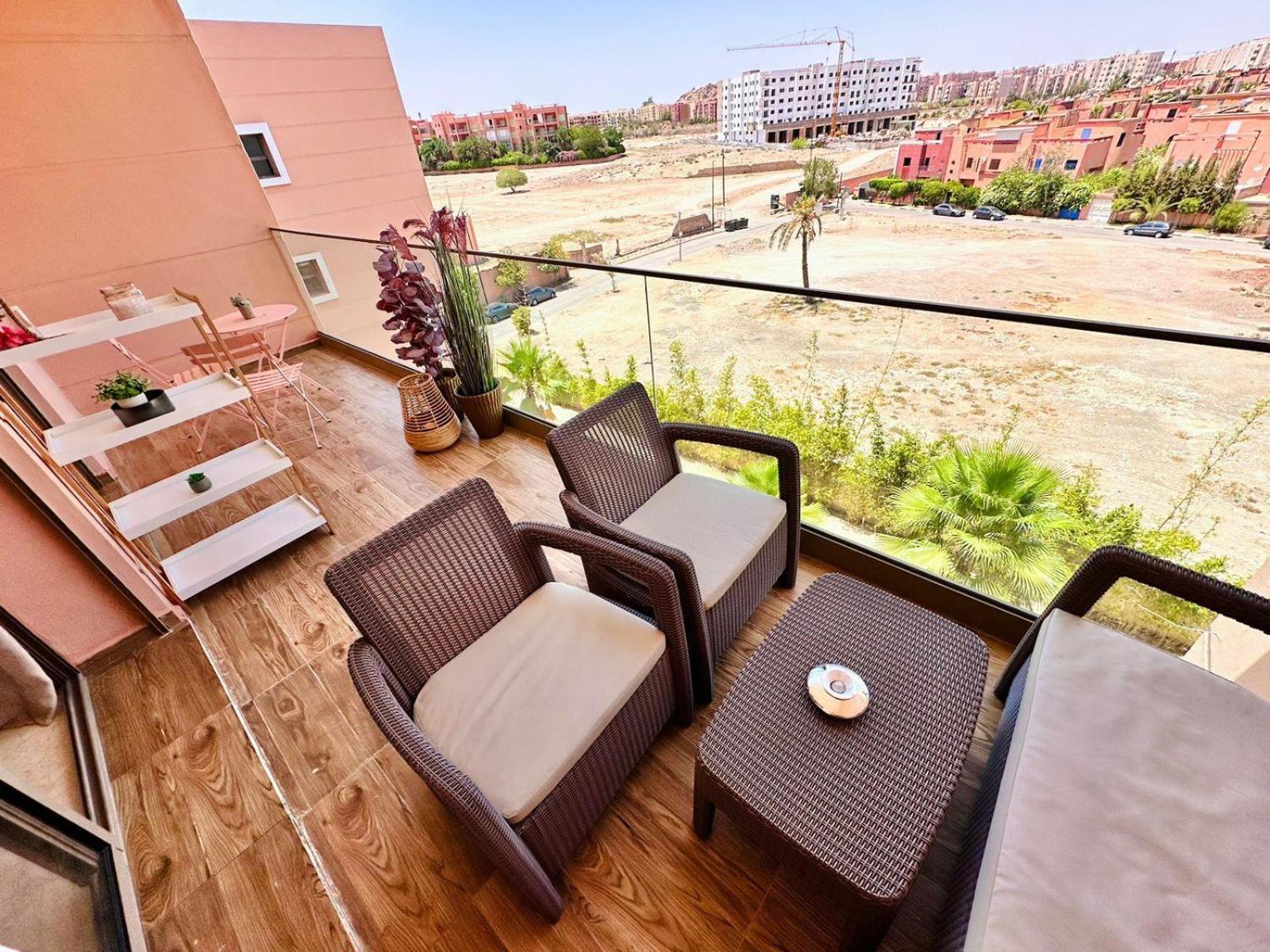 Appartement Luxueux Avec Piscine 10 Minutes Du Centre Ville Marrakesh Eksteriør billede